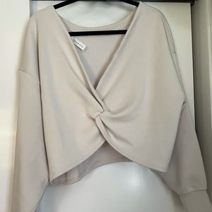 Twist Back to Front Pullover in White Opal - Lululemon Athletica - NWOT - Sz 12